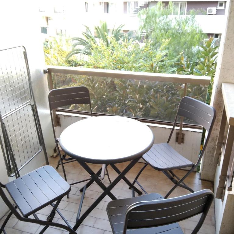 Résidence Graziella Studio 303 - Monolocale con Vista Giardino - 4