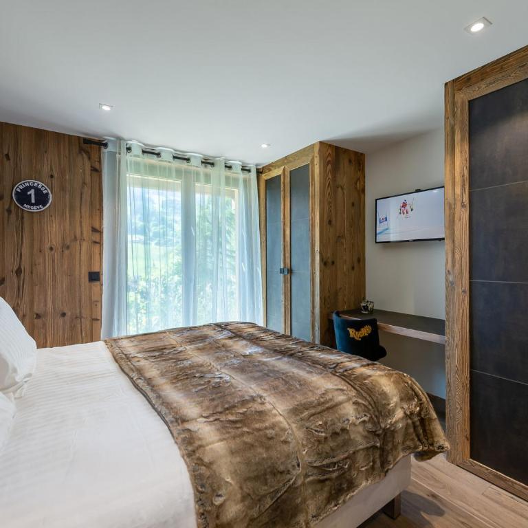 Chalet Luxe 12 Pers. Face aux Pistes avec Skiroom, Garage, Salle de Sport et Services Inclus - Chalet 3 Chambres - 4