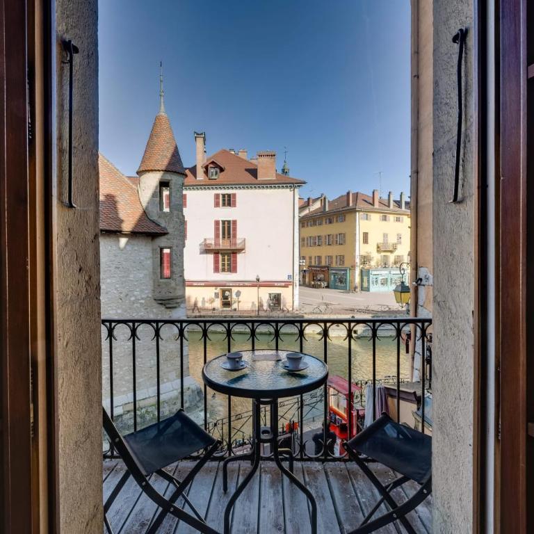 Le Balcon Perrière I - Appartement de charme avec vue directe sur le Thiou - Appartement - 2