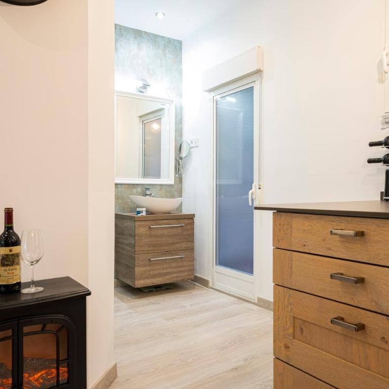 For You Rentals COZY APARTMENT TEMPORAL IN BARRIO SALAMANCA JOG48 - One-Bedroom Apartment - 15