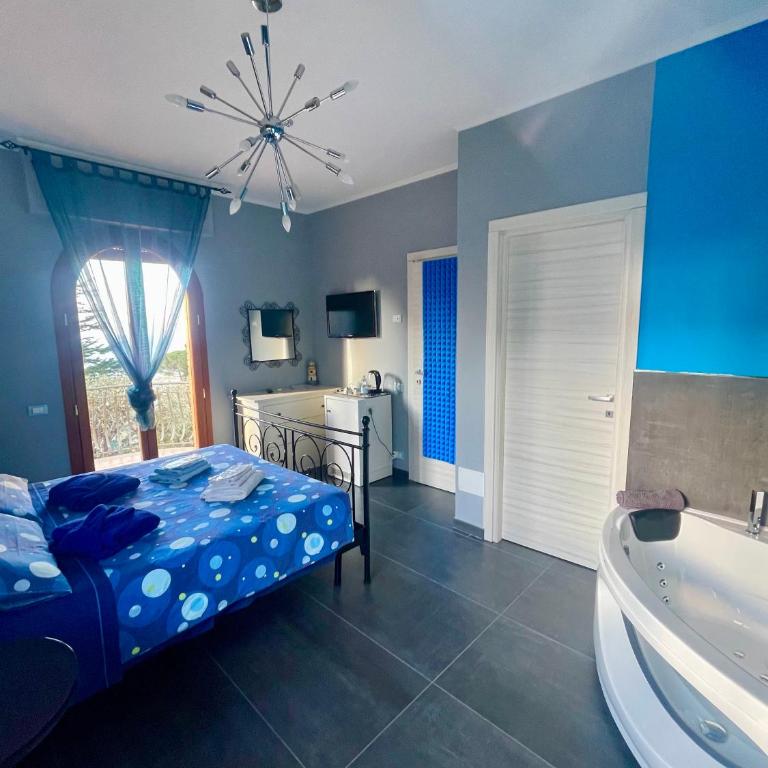 Villa Gaia - Luxury Villa, pool & wellness rooms - Camera Matrimoniale con Vasca Idromassaggio - 9
