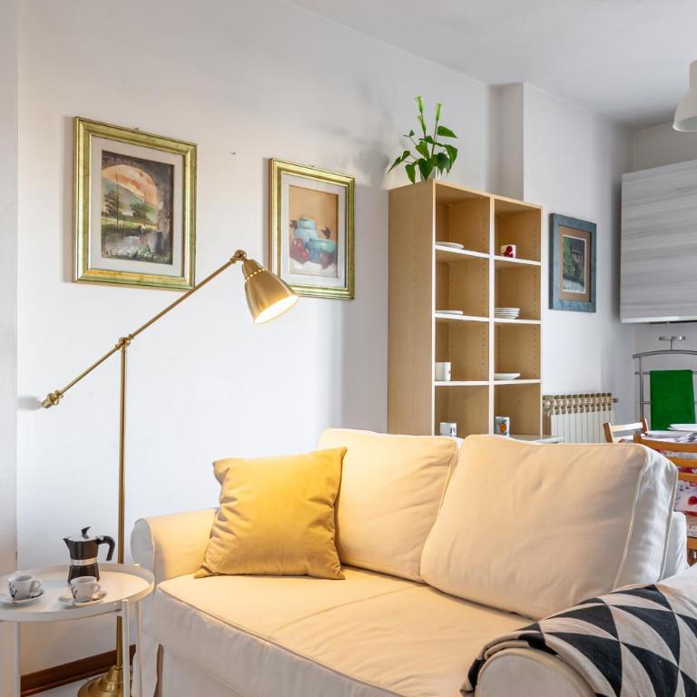 GuestHost - Cozy Apartment near the Hospital with 2 Balconies! - Appartamento con 1 Camera da Letto - 10