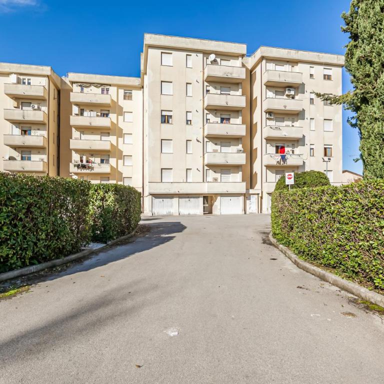 GuestHost - Cozy Apartment near the Hospital with 2 Balconies! - Appartamento con 1 Camera da Letto - 21