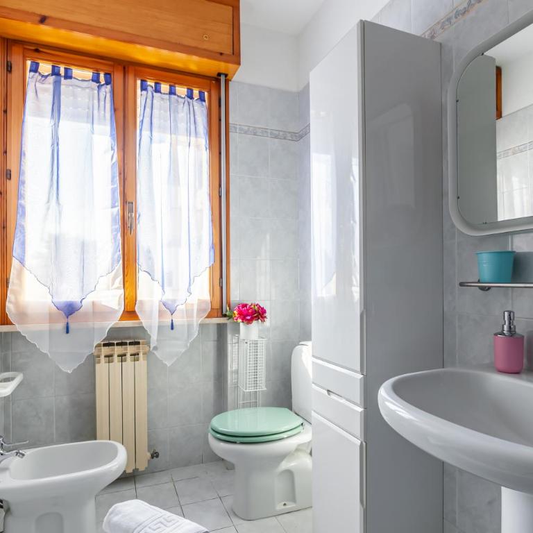 GuestHost - Cozy Apartment near the Hospital with 2 Balconies! - Appartamento con 1 Camera da Letto - 19