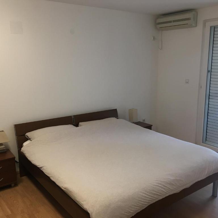 Home Apartment Petrovac - Apartman sa 2 Spavaće Sobe - 12