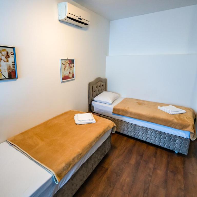 Hotel Oasis - Triple Room - 6