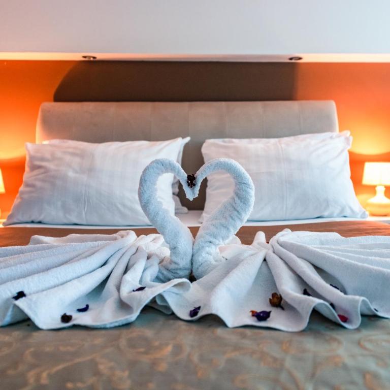 Hotel Oasis - Quadruple Room - 2