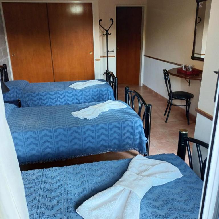 Vila Sornico - Habitación Triple Básica - 2