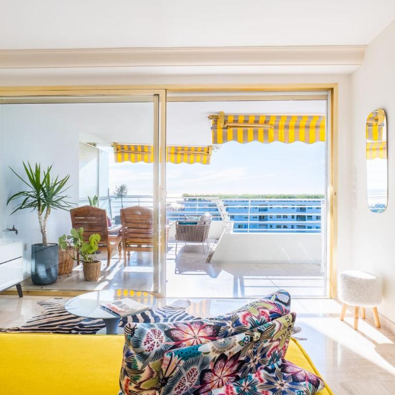 2-Br in high Residential Property - Appartement - 3