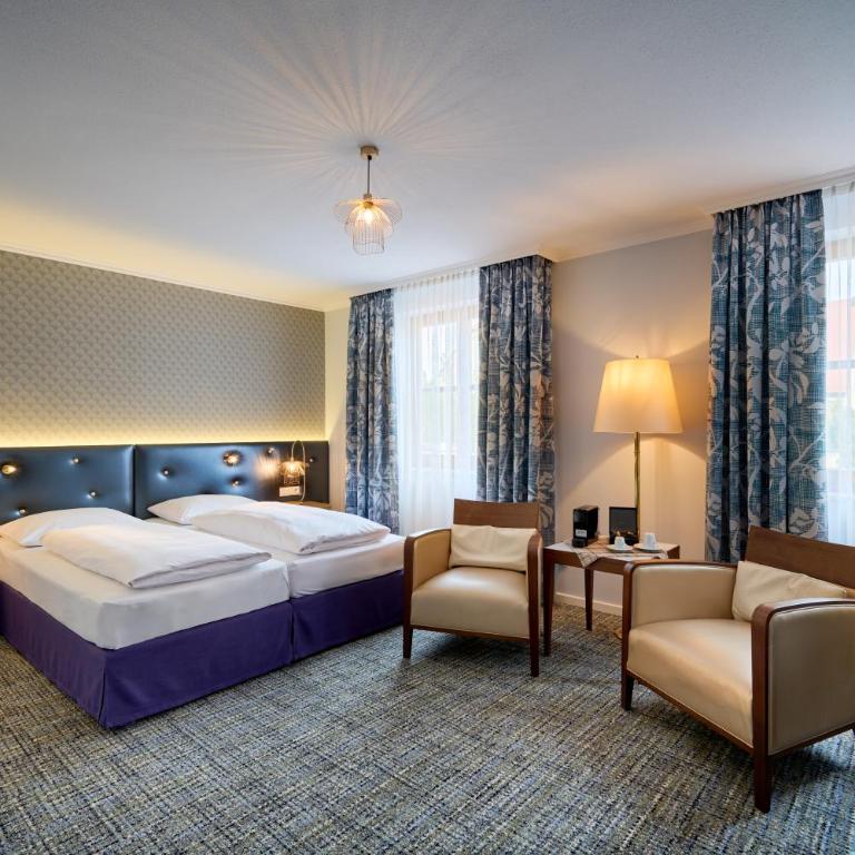 Hotel Lechnerhof Unterföhring - Triple Room - 1