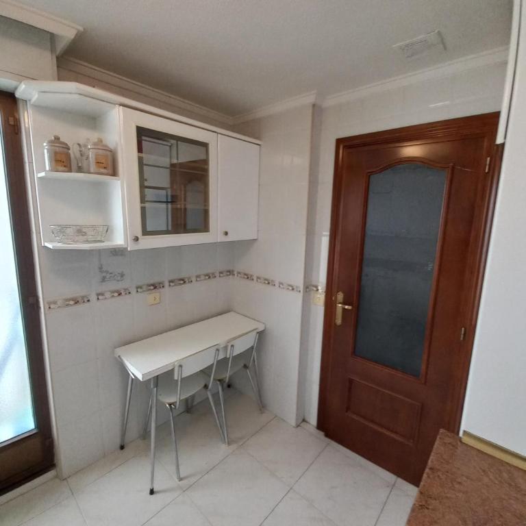 Imperial, 9 - Three-Bedroom Apartment - 33