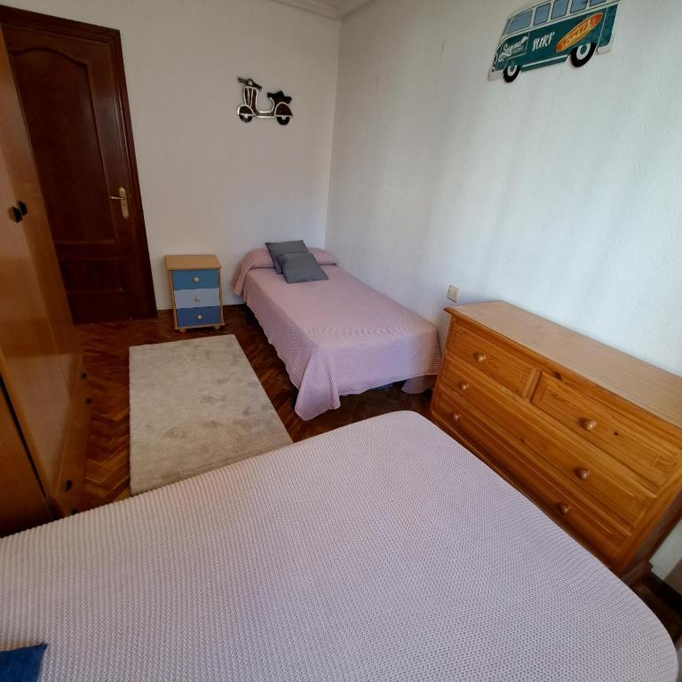 Imperial, 9 - Three-Bedroom Apartment - 26