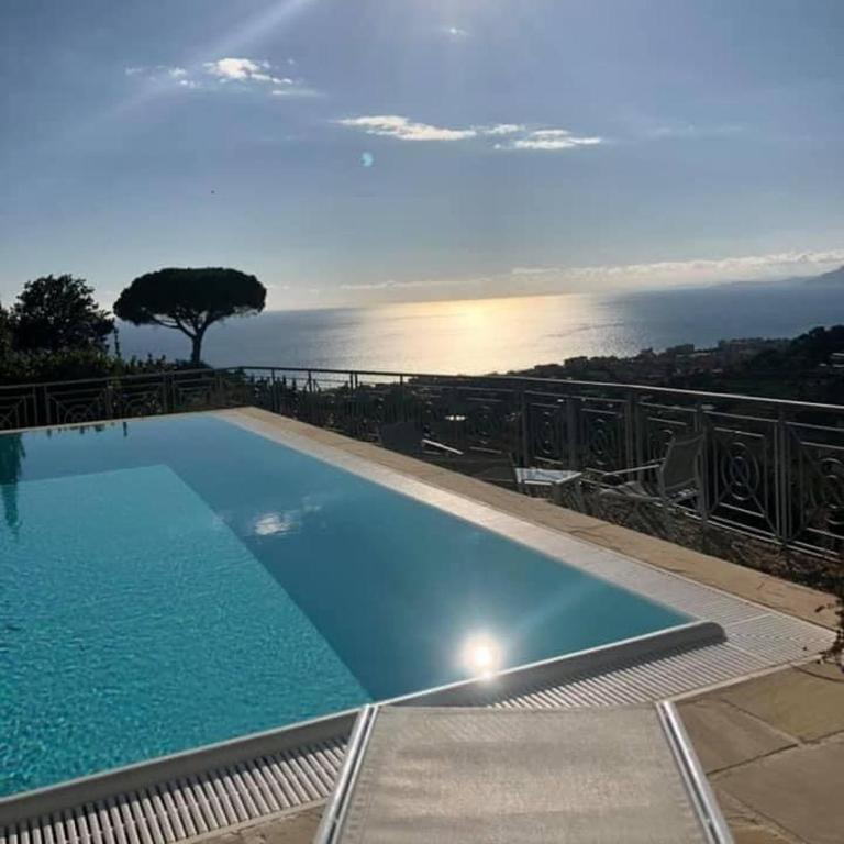Villa Gaia - Luxury Villa, pool & wellness rooms - Villa con Piscina Privata - 12
