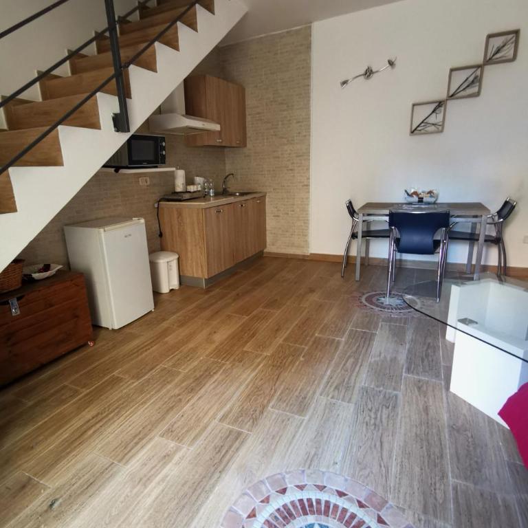 PortaLecce B&B - Appartamento su 2 Livelli - 7