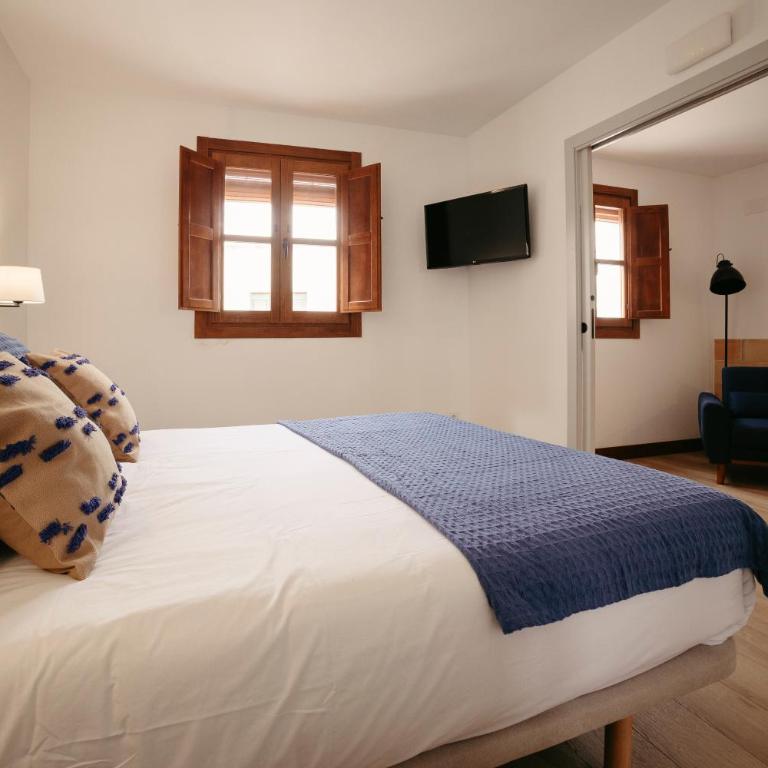 La Plaza Hostal - Habitación Doble Amplia - 8