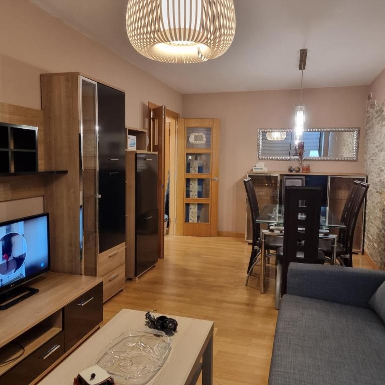 CALIDAD EN ZONA TRANQUILA - Apartamento de 3 dormitorios - 7