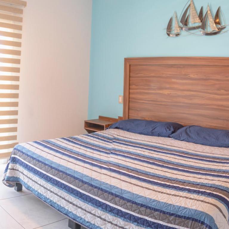 Depa en la marina a 5min de la playa by G P S rentas - Three-Bedroom Apartment - 13
