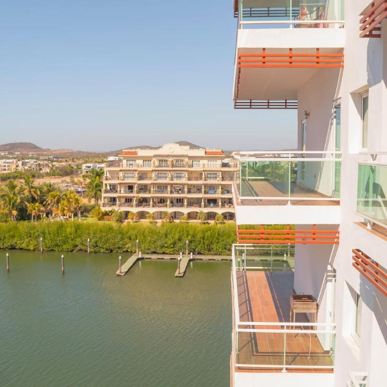 Depa en la marina a 5min de la playa by G P S rentas - Three-Bedroom Apartment - 24