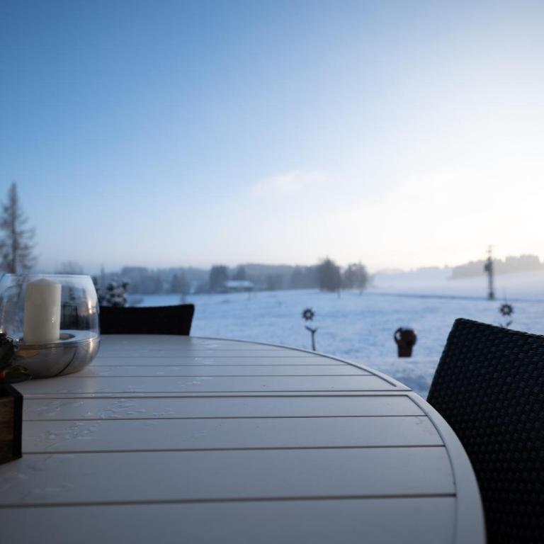 Kuh Heimat - Bergblick - Terrasse - Apartment mit 2 Schlafzimmern - 38