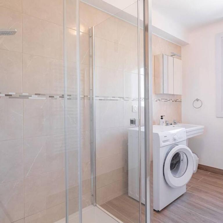 Apartment With Panoramic Sea View, Walk To The Beach - Maréchal Juin by Halldis - Appartement 1 Chambre - 15