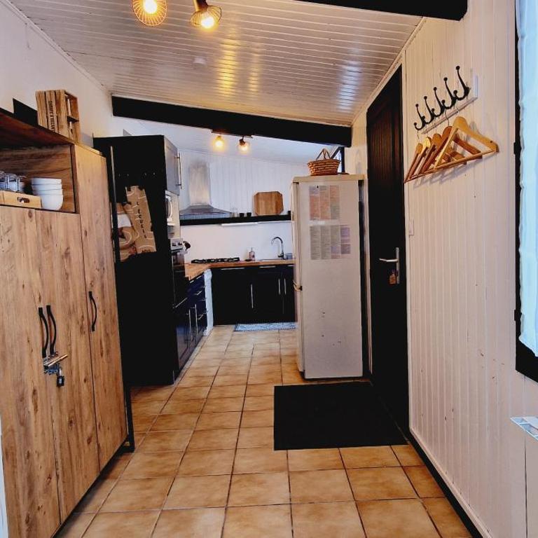 Ecueil des Neiges - Four-Bedroom House - 21