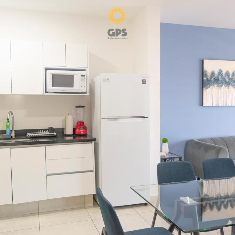 Depa en la marina a 5min de la playa by G P S rentas - Two-Bedroom Apartment - 5