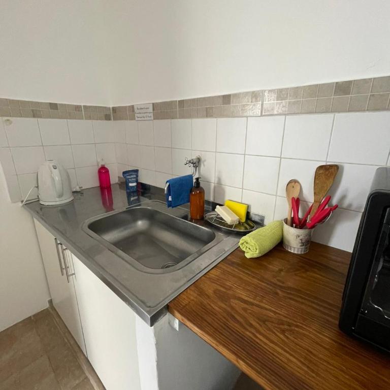 La Escala lll - One-Bedroom Apartment - 12