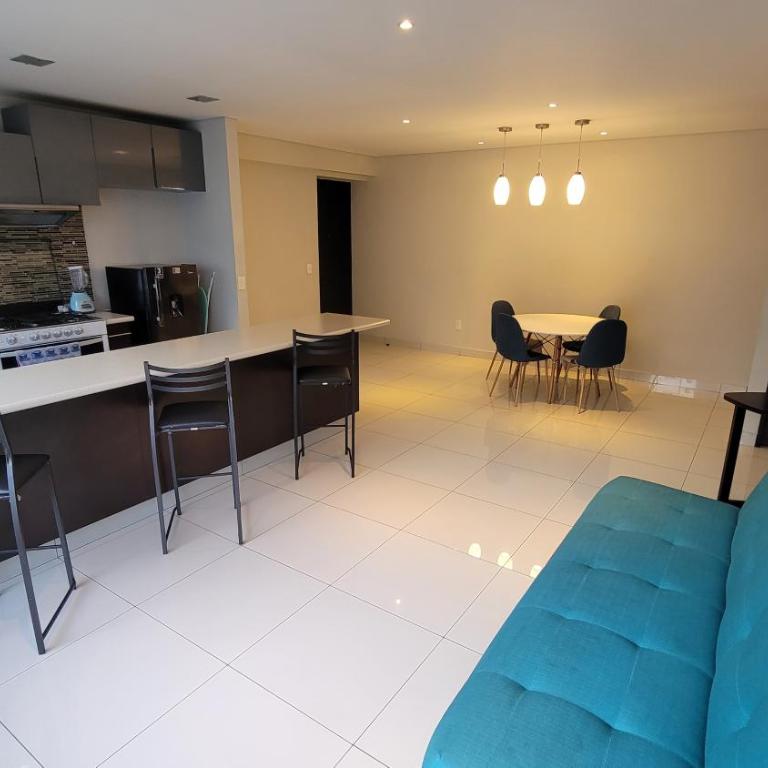 Chicago Suites WTC - Two-Bedroom Apartment - 10