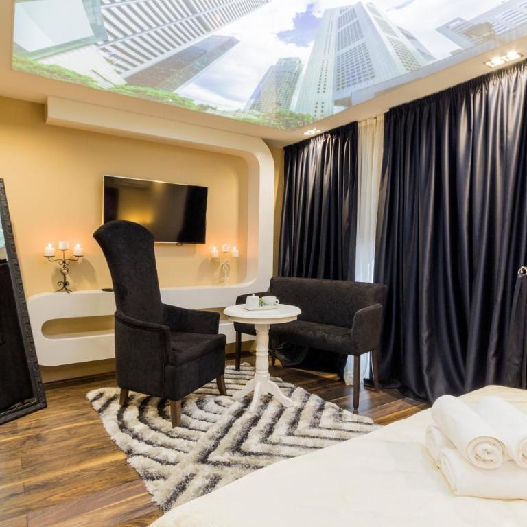 Madison - Square Sava - Soba sa Bračnim Krevetom (Queen-size) i Spa Kadom - 11