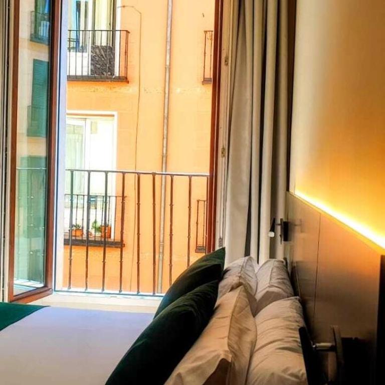 Hostal Anton Martin - Chambre Double Deluxe - 8