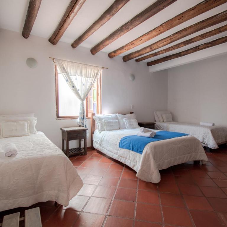 Hotel Villa Luna - Habitación cuádruple - 2