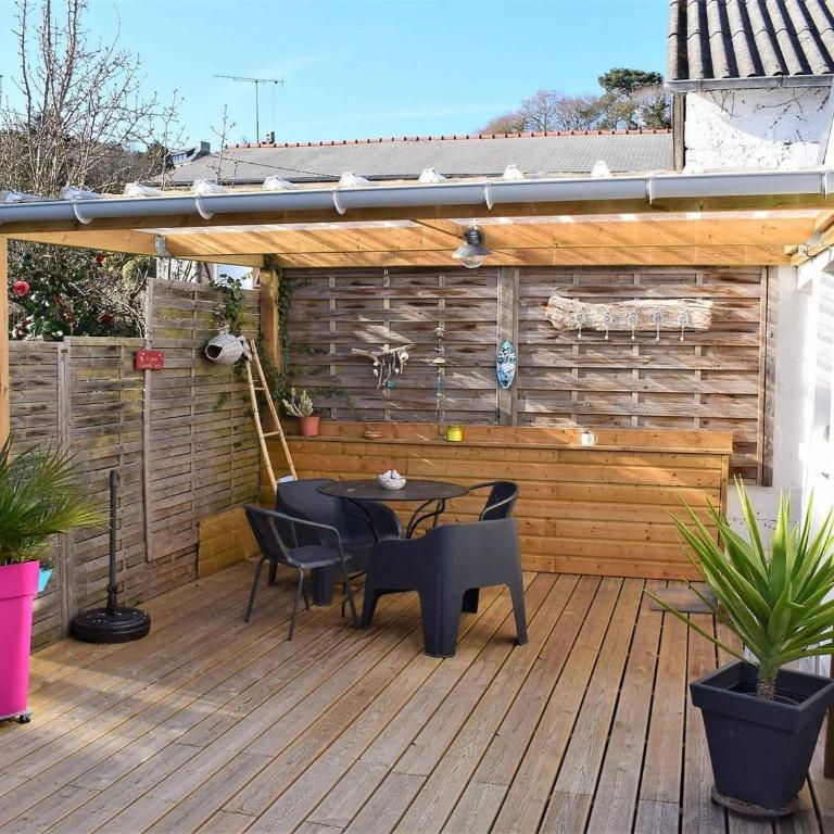 Maison de charme 3* avec jardin clos, terrasse, WIFI à 60m du Port de Perros-Guirec - FR-1-368-79 - Holiday Home (2 adults) - 24