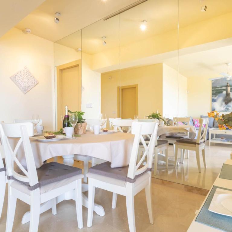 Marbella Este Next Marriott and Nikki B - Happy Rentals - Apartamento con terraza - 10