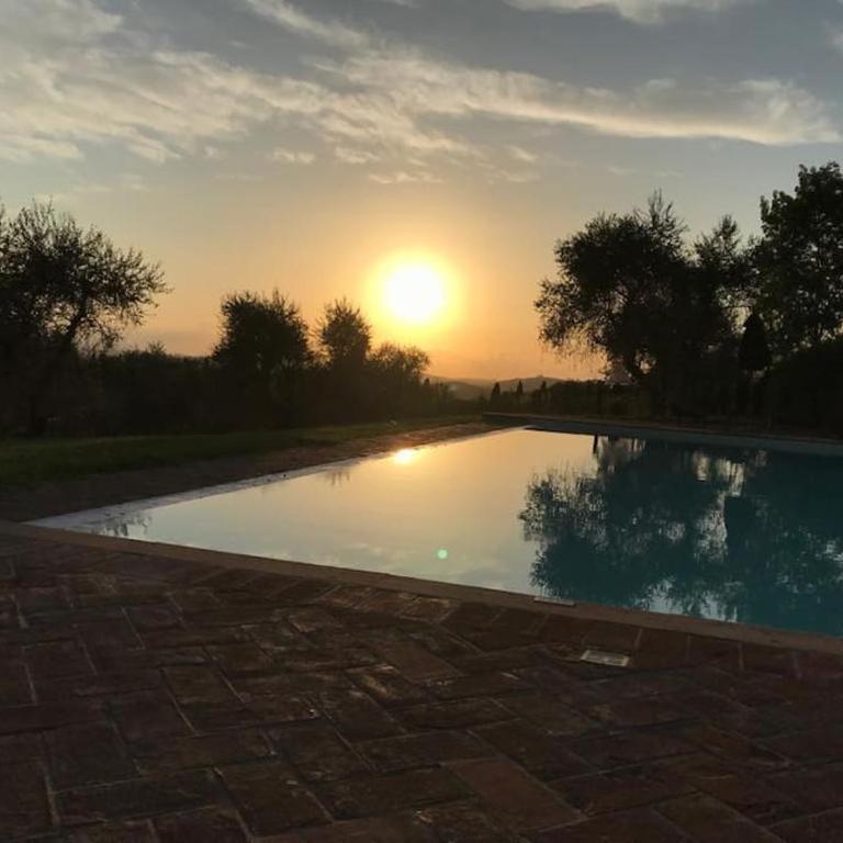 Rododendro casa sulle colline Toscane vicino San Giminiano - Casa con 2 Camere da Letto - 1