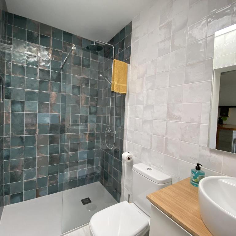 spazioso e incantevole, funzionale, Wi-Fi, AC, patio, piscina condivisa - Apartamento - 53