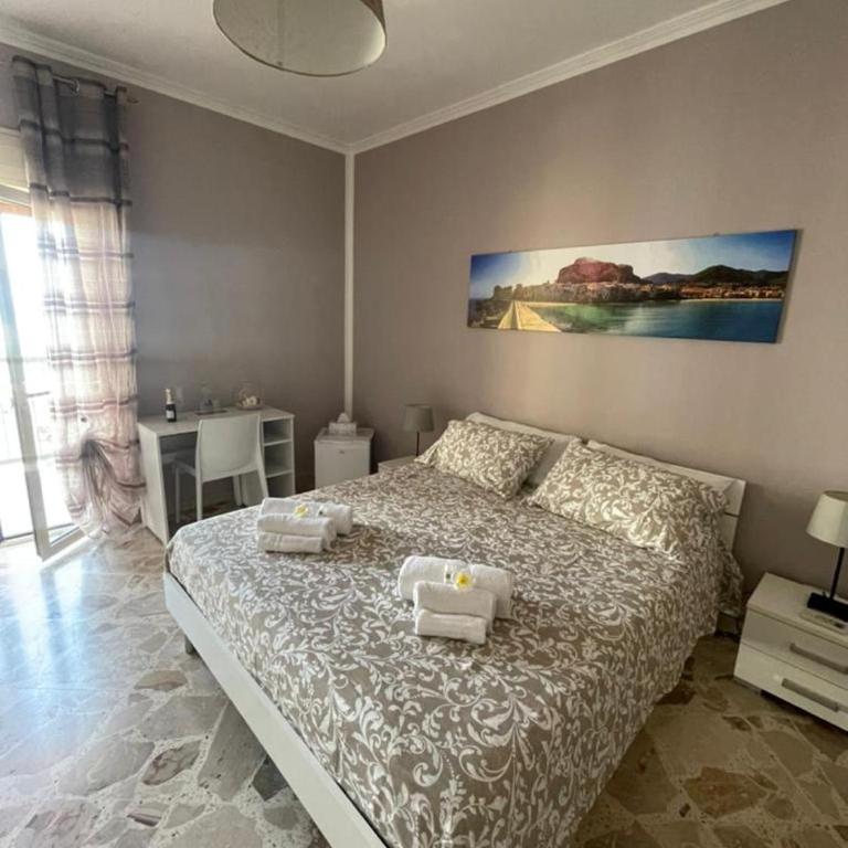 B&B DEA - Camera Tripla Superior con Vista Mare - 4