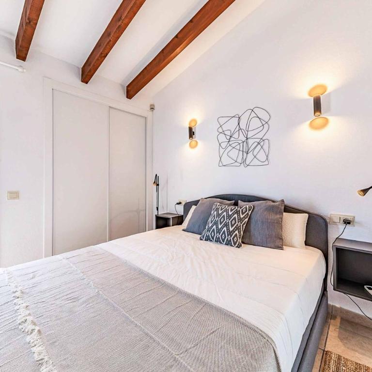 Villa Monsy 1 - Three-Bedroom Villa - 16