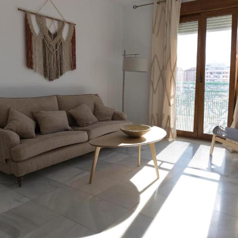 Titan, edificio Hipercor, con Parking - Apartamento de 2 dormitorios - 6
