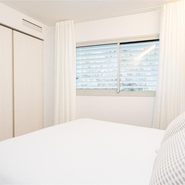 Ensuite Sea & Pool Views with Private Parking - Apartamento de 1 dormitorio - 17