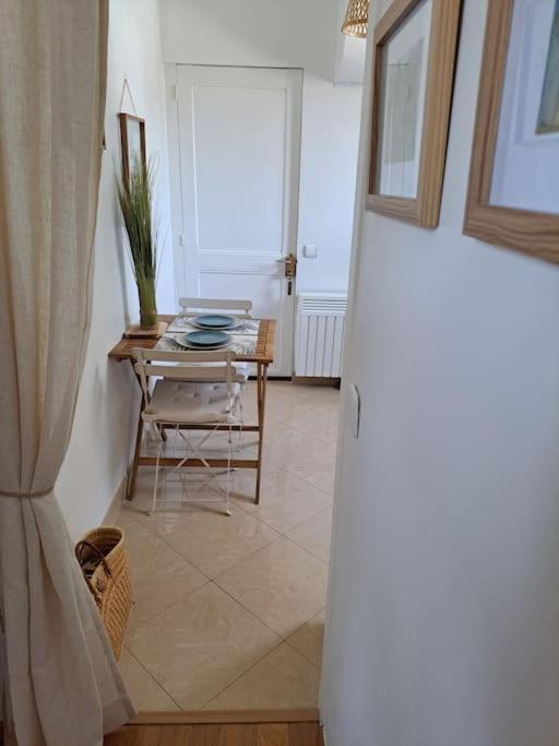 Studio chic, hyper centre, 4 minutes de la plage - Appartement 1 Chambre - 13