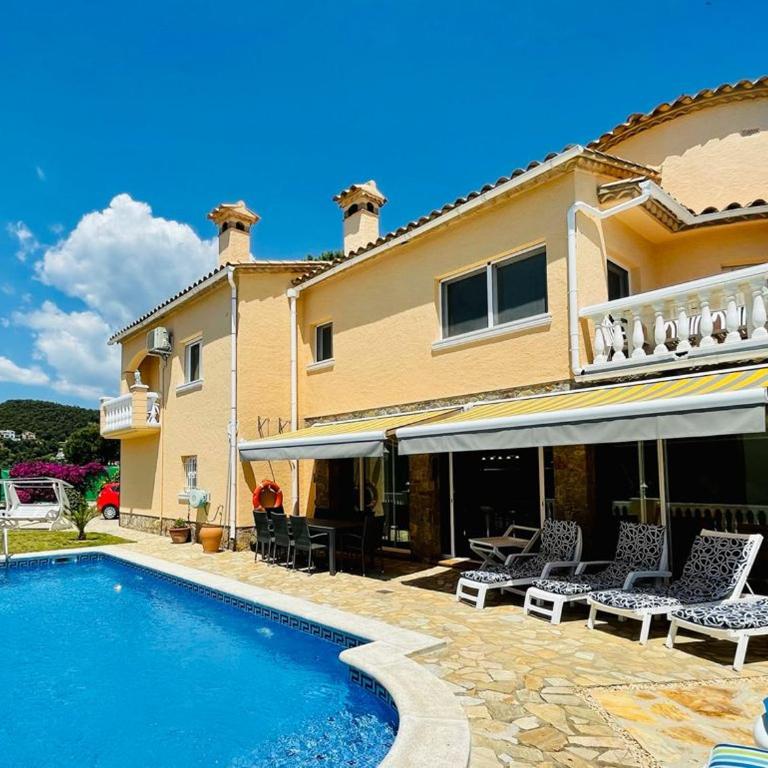 Villa reina by costabravaway - Villa con piscina privada - 2