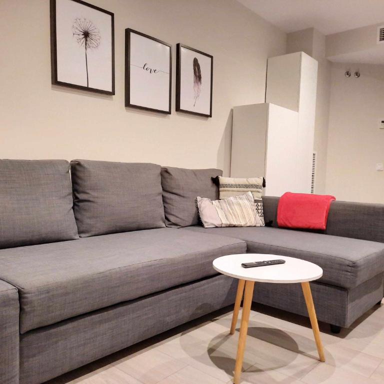 Apartamentos Ordesa Ainsa - One-Bedroom Apartment - 3