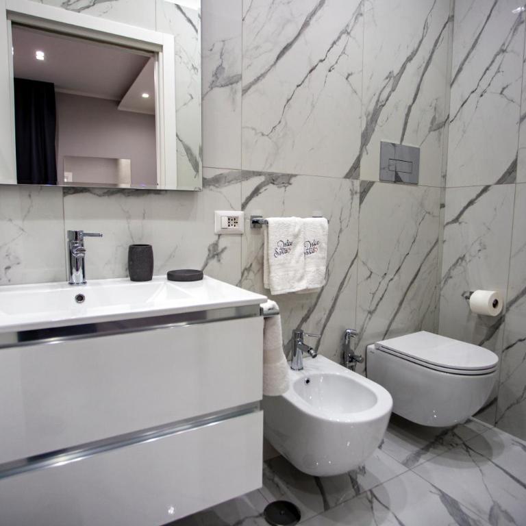 Lady Mary's Luxury Suites - Camera Matrimoniale con Bagno Privato - 2