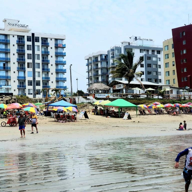 ARENA PLAZA DEPARTAMENTO PLAYA con vista al mar - Three-Bedroom Apartment - 13