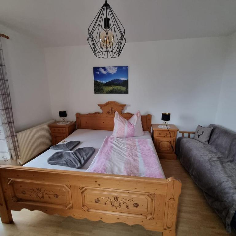 Urlaub am Bauernhof bei Familie Steinbrecher - Doppelzimmer mit Balkon - 3