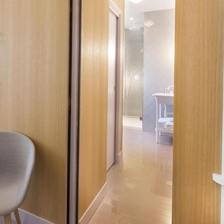 Hotel le Lapin Blanc - 2 Chambres Communicantes - 5