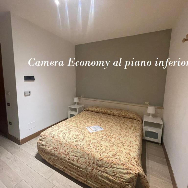 Hotel Sciatori 3 Stelle Superior - Camera Economy Matrimoniale/Doppia con Letti Singoli - 2