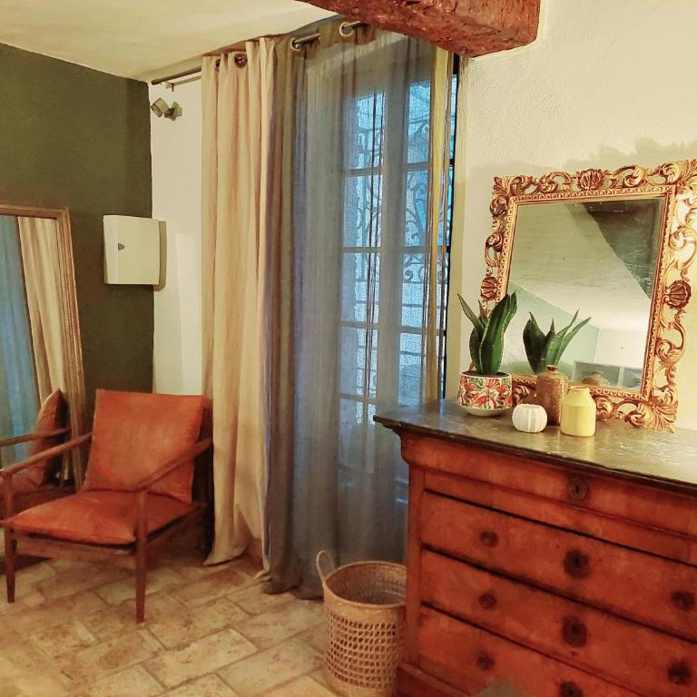 Maison de village Haut-de-Cagnes avec vue mer - Two-Bedroom Villa - 27