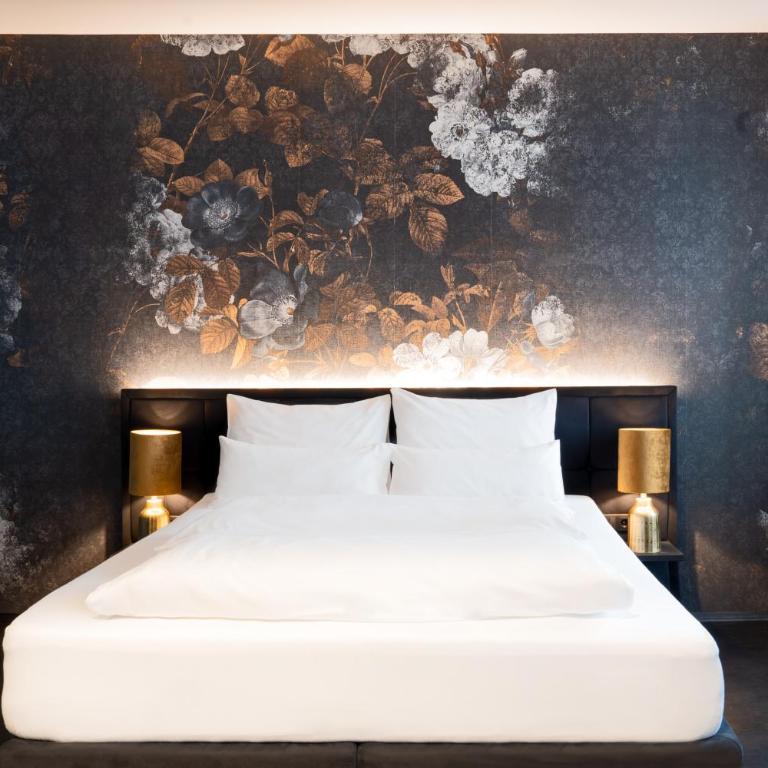 Aiola Living Boutique Hotel Graz - Deluxe Doppelzimmer mit Bad - 2