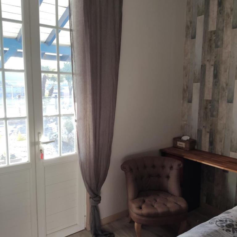 chambre indépendante - Chambre Double - Vue sur Piscine - 12